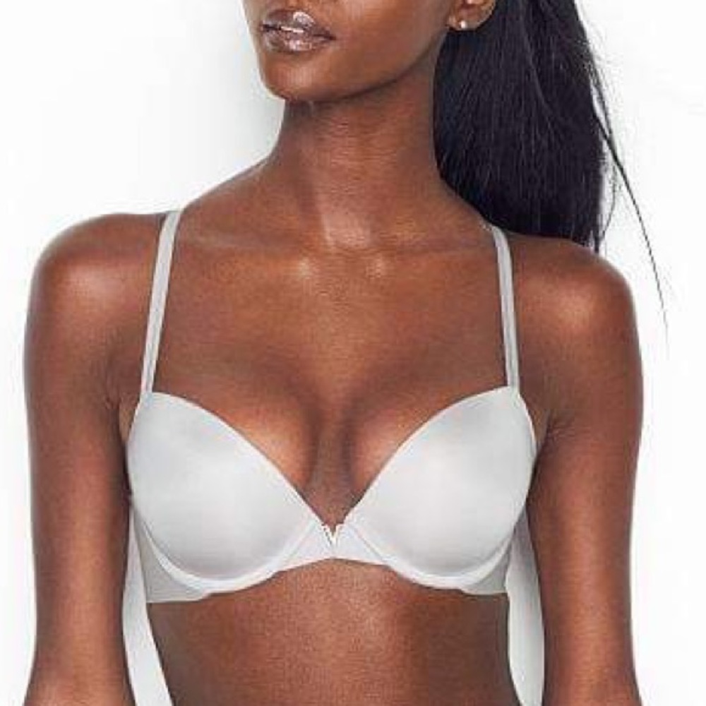 VS 32DD Push Up Bra🌸